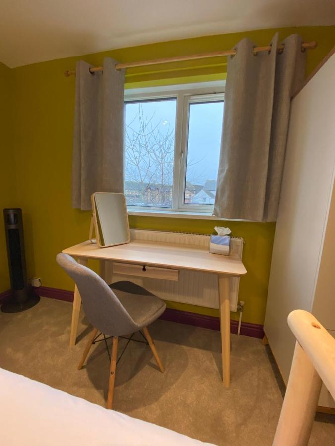 Aaron Wise - 17 Fitzhamon Apartments Cardiff Exterior photo